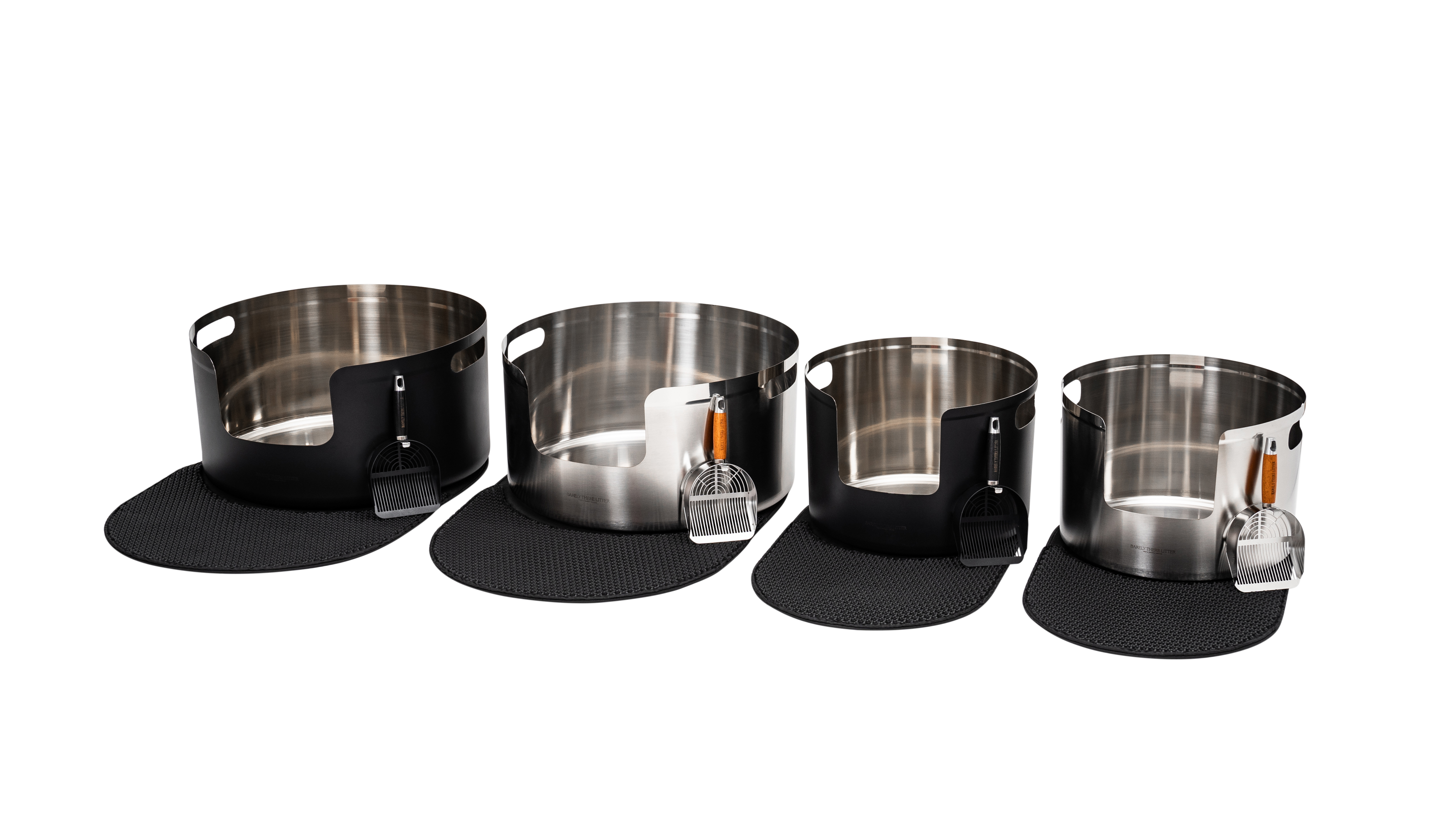 The Best Litter Box for Maine Coons and Big Cats: Why Size and Stainless Steel Matter